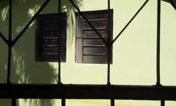 Imagem: Em Aquidauana)2 quartos,sala, cozinha, banheiro,varanda