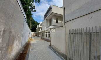 Imagem 2: SOBRADO com 3 dormitórios à venda com 168m² por R$ 815.000,00 no bairro Boqueirão - CURITI