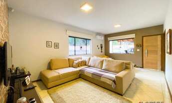 Imagem 4: Casa com 4 dormitórios, sendo 01 suíte à venda, no bairro Vila Santista - Atibaia/SP - CA4