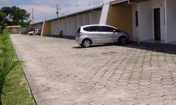 Imagem 5: Praia - Alugo quitinetes mobiliadas condomínio fechado 300 metros praia em Matinhos/PR