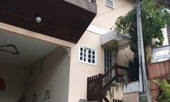 Imagem: Pendotiba, condomínio, 3 suítes, salão