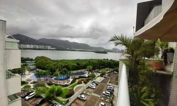 Imagem 5: Espetacular apartamento 2 suítes no Alphagreen com vista para o lazer e lagoa na Barra da