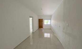 Imagem 4: Sobrado para venda possui 99 metros quadrados com 3 quartos em Itacolomi - Balneário Piçar