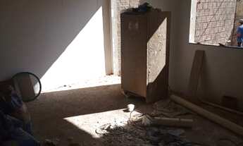 Imagem 4: Casa no bairro Santa Isabel - 02 quartos suítes, excelente localização