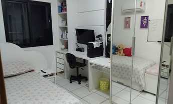 Imagem 2: Apartamento para venda possui 106 metros quadrados com 3 quartos em Costa Azul