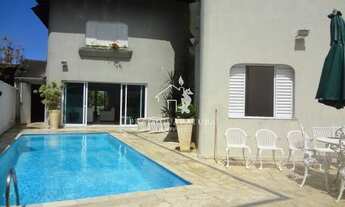 Imagem: À 350 metros da Praia com 5 suítes cód.138