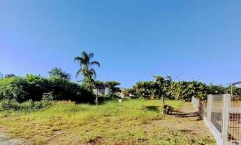Imagem 3: Excelente terreno muito bem localizado e pronto para construir a poucos metros da Lagoa na