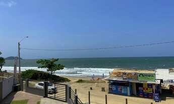 Imagem 2: Casa para venda com 160 metros quadrados com 3 quartos em Praia de Armação - Penha - SC