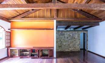 Imagem 2: Casa com 4 dormitórios à venda, 307 m² por R$ 900.000,00 - Albuquerque - Teresópolis/RJ