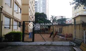 Imagem 3: PORTO ALEGRE - Apartamento Padrão - Partenon