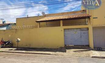 Imagem: Casa com 4 dormitórios à venda, 240 m²