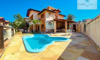 Imagem: Casa com 04 quartos para alugar em Porto