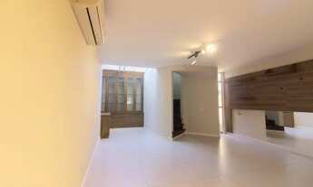 Imagem 4: Residência com 3 quartos para alugar por R$ 4000.00, 102.36 m2 - AGUA VERDE - CURITIBA/PR