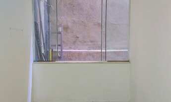 Imagem 6: AMPLA CASA NA ANTONIO BAENA COM 01 PONTO COMERCIAL E 04 QUARTOS