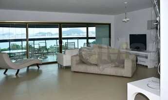 Imagem 3: Apartamento no condomínio Tortugas na praia da Enseada