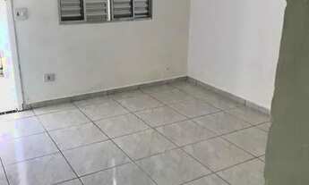 Imagem 2: Aluga casa 800m do metrô Conceição