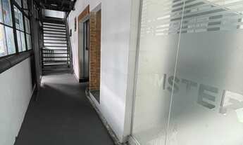 Imagem 3: Prédio/Edifício inteiro para venda possui 330 metros quadrados