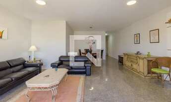 Imagem 3: Apartamento para Aluguel - Agronômica, 3 Quartos, 210 m2