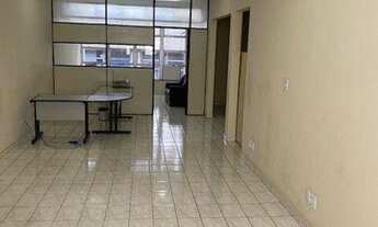 Imagem 2: Sala - venda por R$ 250.000,00 ou aluguel por R$ 2.700,00/mês - Centro - Santos/SP
