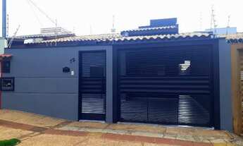 Imagem 2: Casa com área gourmet e garagem para dois carros no Vila Nasser - Iptu incluso