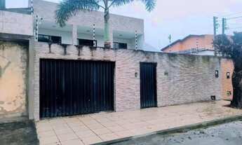 Imagem: Casa alto padrão com 4/4, Gabinete e Piscina