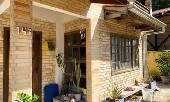 Imagem 3: Sobrado com 4 dormitórios, sendo 1 suíte master à venda - Cabeçudas - Itajaí/SC