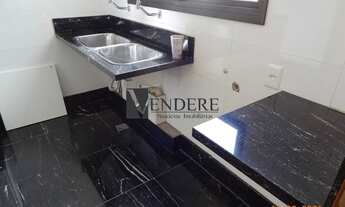 Imagem 2: Apartamento com 4 Quartos à Venda, 215 m²