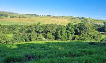 Imagem 2: Terrenos plainos com vista para a pedra grande !