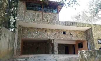 Imagem 2: Condomínio Fechado para Venda em Mairiporã, Parque Petrópolis, 4 dormitórios, 2 suítes, 6