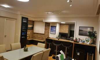 Imagem 3: Apartamento reformado com 160m², 3 quartos e 2 suítes