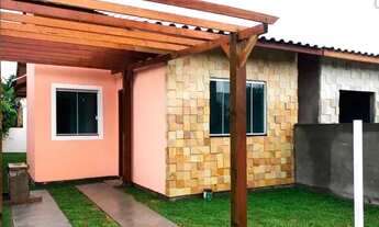 Imagem 2: Casa à venda no bairro Rio Vermelho, com preço acessível