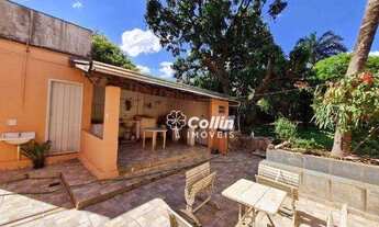 Imagem 2: Casa com 4 dormitórios à venda, 550 m² por R$ 450.000 - Fabrício - Uberaba/MG