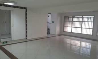 Imagem 5: Prédio comercial em Santos