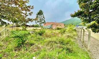 Imagem 4: Três excelentes terrenos localizados em Zimbros-Bombinhas/SC