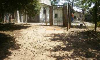 Imagem 3: Casa antiga, lote espetacular de 664,17 m²