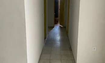 Imagem 5: Casa Comercial ou Residencial na Leonardo Mota Três Quartos mais Gabinete