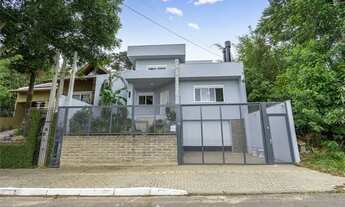 Imagem 3: Sobrado no bairro Paradiso com 4 dormitórios, sendo 1 suíte 3 banheiros e 2 vagas de garag