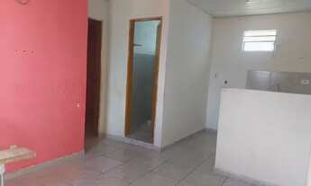 Imagem 2: ALUGA-SE CASA Casa com 2 dormitórios