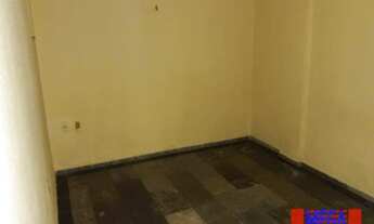 Imagem 5: Apartamento com 2 dormitórios para alugar, 50 m² por R$ 550,00/mês - Jóquei Clube - Fortal