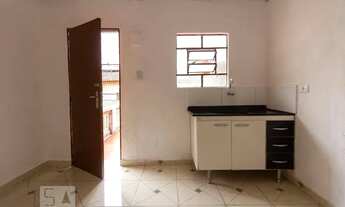 Imagem 6: Casa para Aluguel - Centro, 1 Quarto, 35 m2