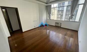 Imagem 1: Lindo apartamento de 2 quartos, sendo 1 suíte, 77 m ², todo reformado, para alugar na Tiju