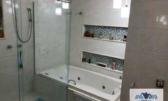 Imagem 7: Espetacular Casa com 4 dormitórios , Piscina , Churrasqueira à venda, 300 m² por R$ 2.000