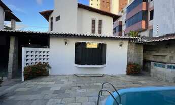 Imagem 2: Aluguel casa Quatro Suítes com Piscina