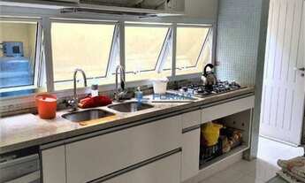 Imagem 6: Sobrado Swiss Park