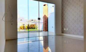 Imagem 7: Casa para locaçao com 300 m2 e 5 quartos sendo 5 suites