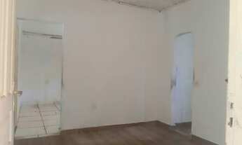 Imagem 6: Casa com 2 dormitórios à venda, 52 m² por R$ 155.000,00 - Conjunto Semiramis Barros Braga