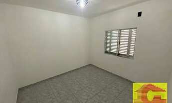 Imagem 4: BNH / Aparecida - Apartamento REFORMADO com 03 Dormitórios