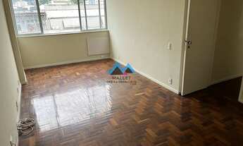 Imagem 2: Excelente apartamento duplex, com 3 quartos (sendo 1 suíte), todo reformado no Flamengo