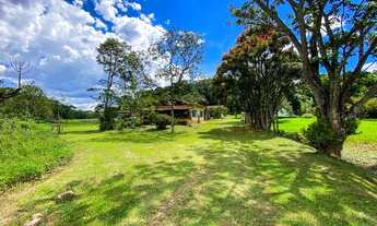 Imagem 6: Sítio/Chácara bem localizado, no Vale dos Cisnes! Ideal para moradia ou lazer!! Nascente