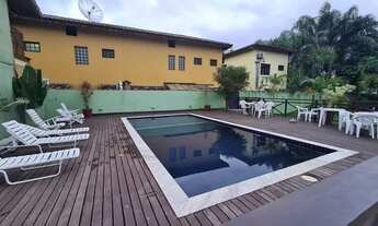 Imagem 5: Casa com dois dormitórios a 200 m da praia em Maresias, para locação anual